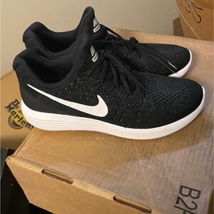 Nike Black and White Sneakers